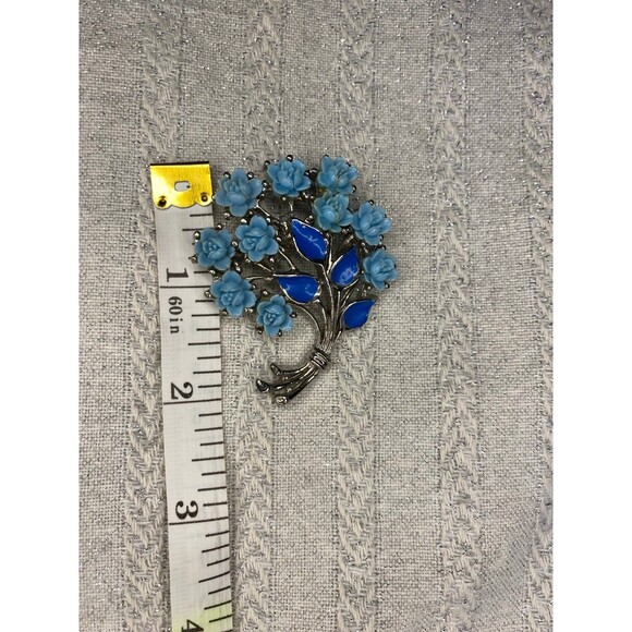 Vintage light blue celluloid enamel flower bunch brooch silver toned - Picture 7 of 7